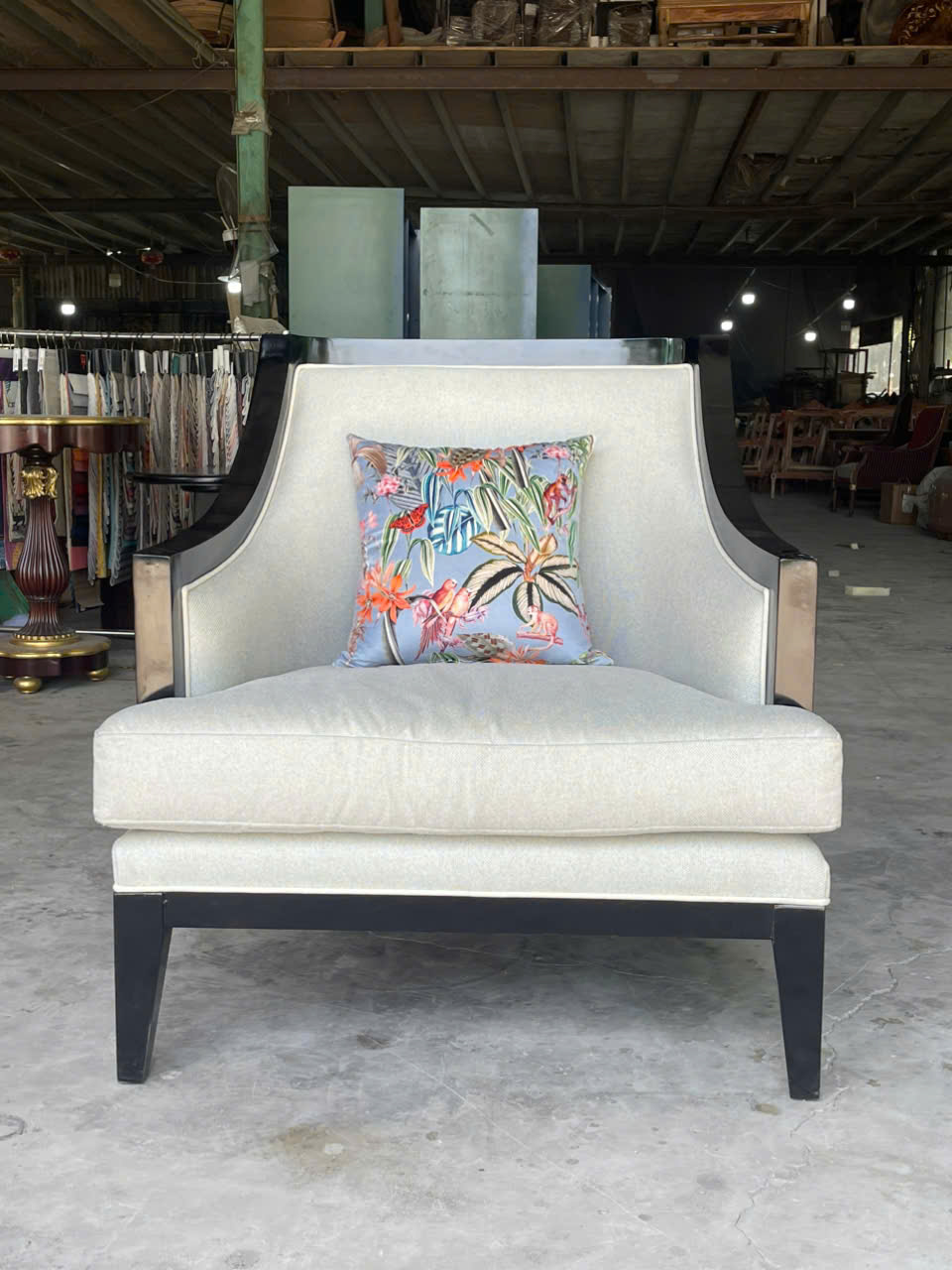 SOFA ĐƠN LOUIS XVI TÂN CỔ ĐIỂN PHONG CÁCH CHÂU ÂU